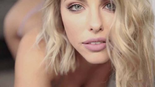 Adriana Chechik Gets Creampied By Shemale