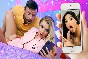 Riley Star & Serena Santos – Facetime Fuck Buddies