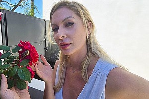 Sydney Paige – Step-Milfs Extra Special Creampie