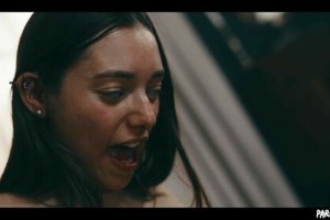 Ella Hughes & Shelena – Dark Miracle